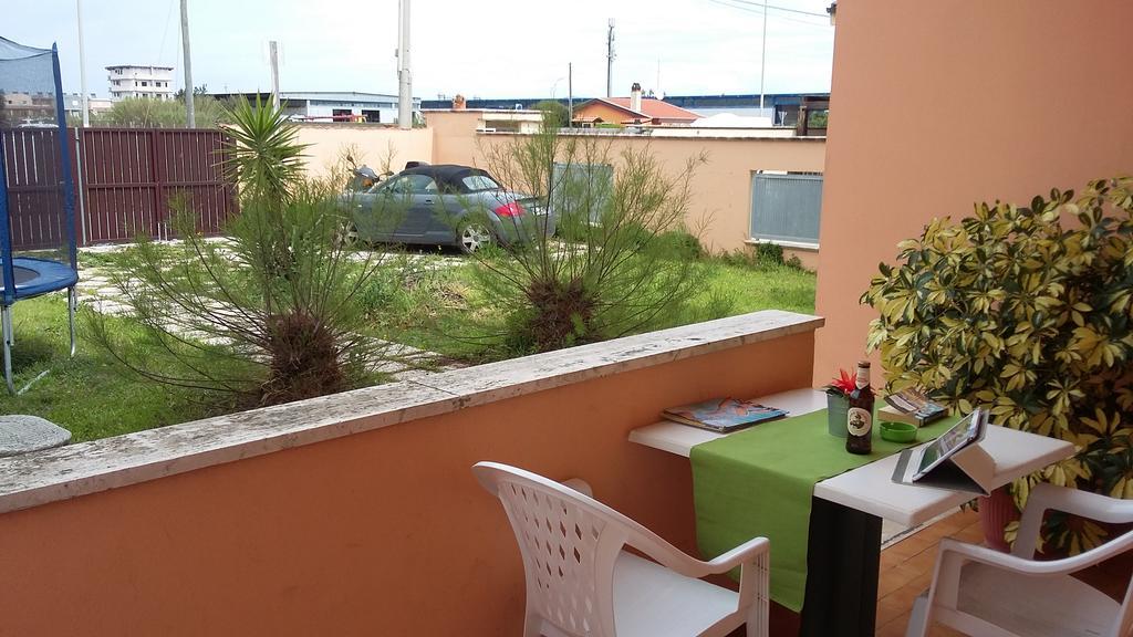 Giorgia Airport Apartment Fiumicino Bagian luar foto