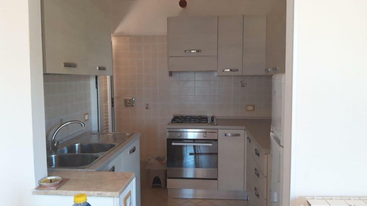 Giorgia Airport Apartment Fiumicino Bagian luar foto